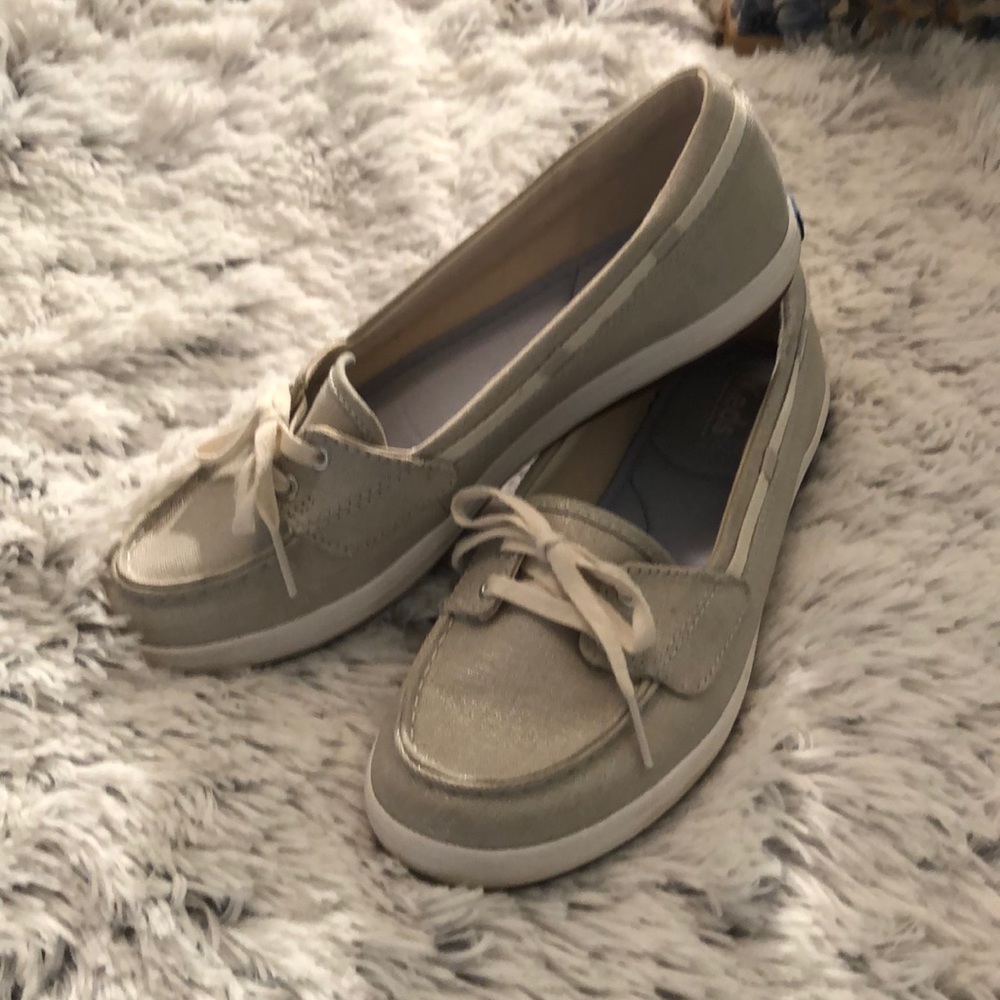 Keds silver shimmer ortholite shoes Sz 8.5